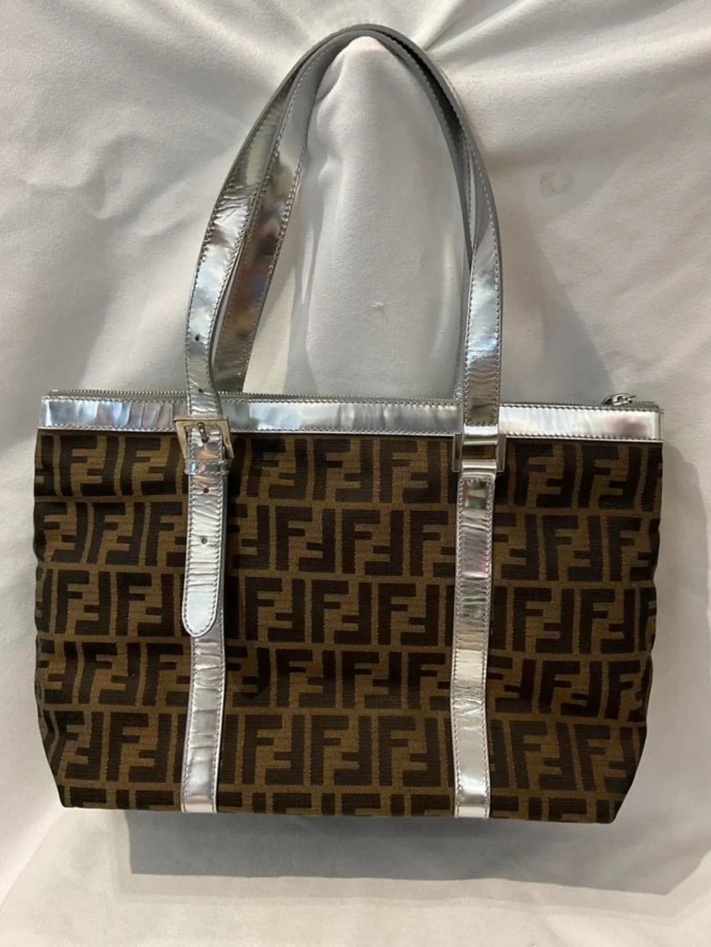 Fendi Tote - Picture 2 of 6